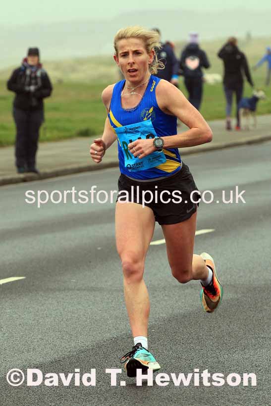 Senior womens 6 Stage 2023 Northern Mens 12 stage and Womens 6 Stage Relays and Young Athletes, Redcar. Photo: David T. Hewitson/Sports for All Pics